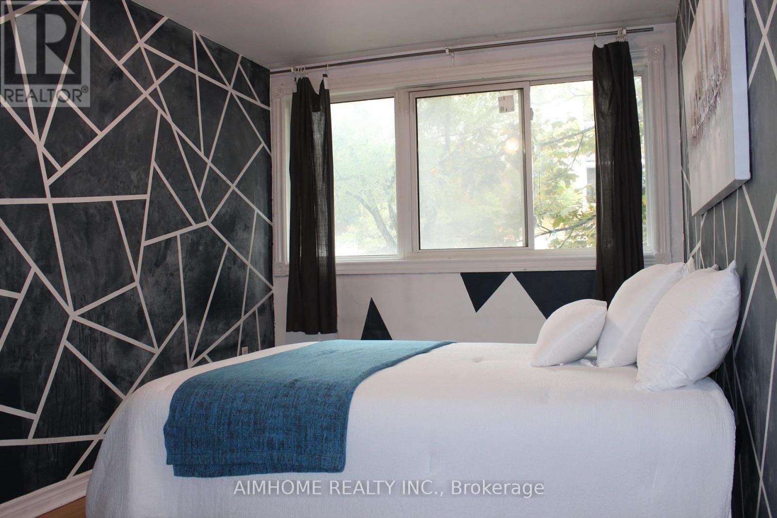 4-Bed Corner Townhome in Morningside, Estimated 7.17% Cap Rate Near UTSC 16
