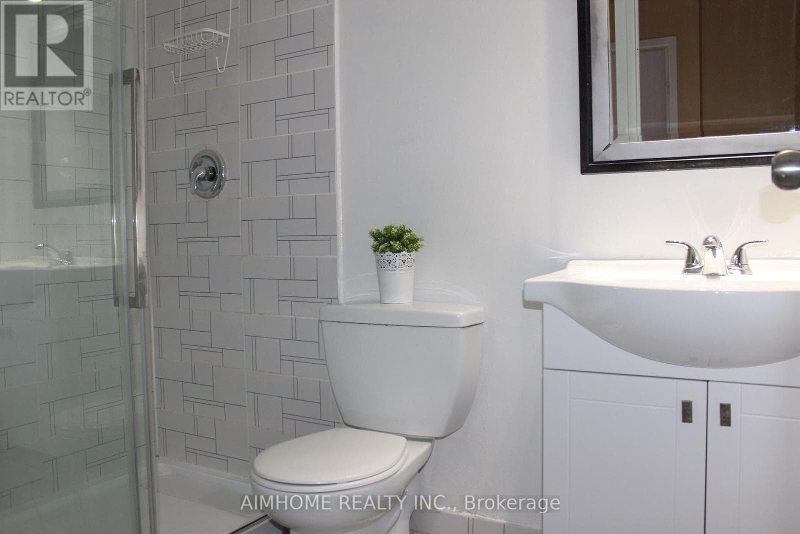 4-Bed Corner Townhome in Morningside, Estimated 7.17% Cap Rate Near UTSC 19