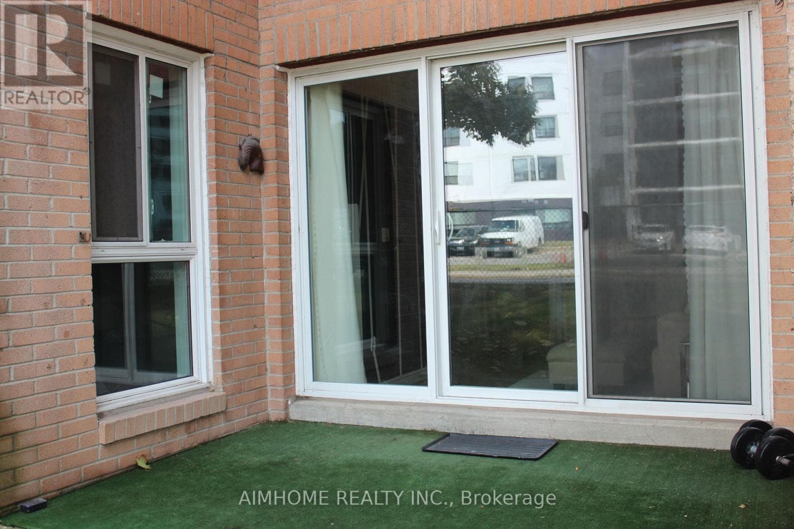 4-Bed Corner Townhome in Morningside, Estimated 7.17% Cap Rate Near UTSC 24