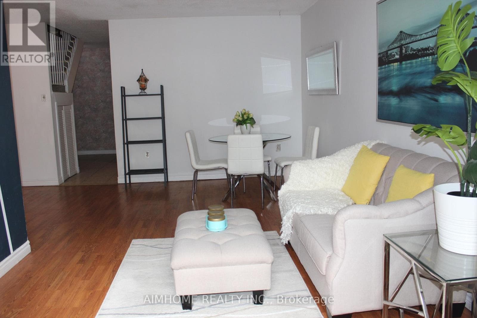 4-Bed Corner Townhome in Morningside, Estimated 7.17% Cap Rate Near UTSC 6
