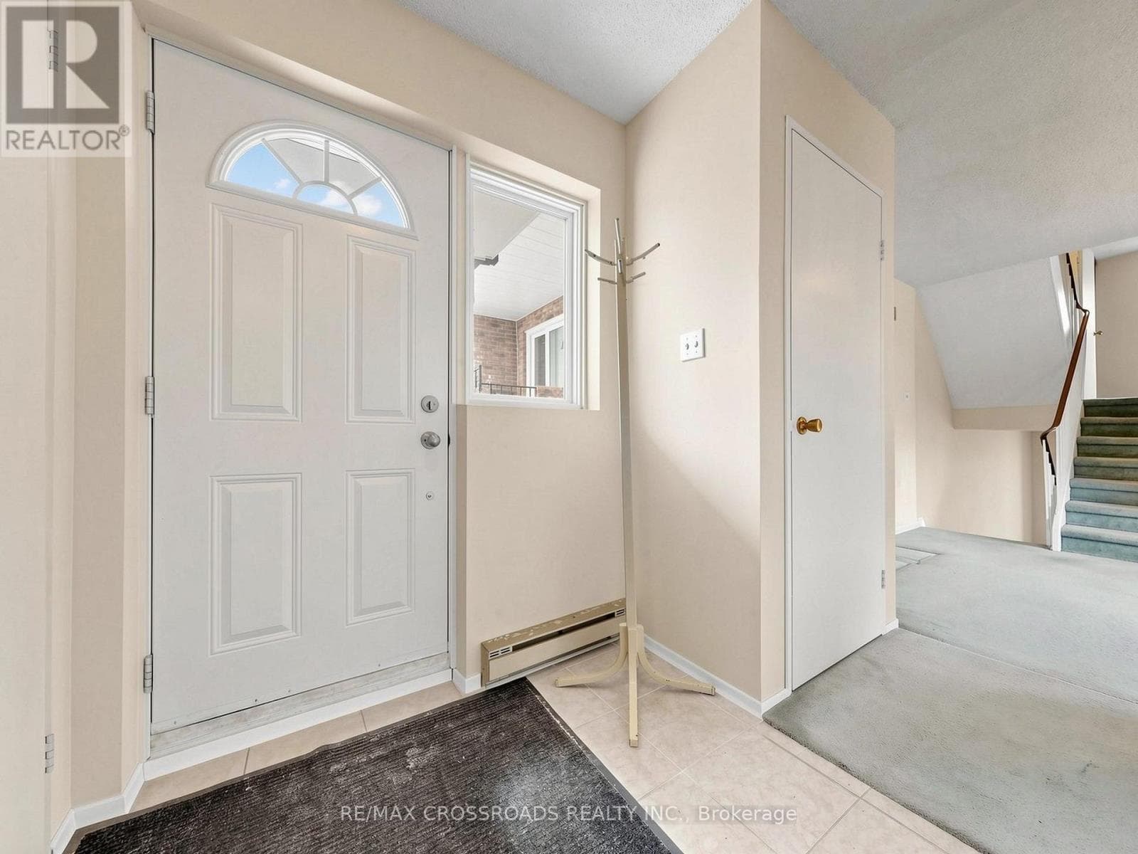 Corner condo townhouse in Scarborough Village with value-add renovation upside 2