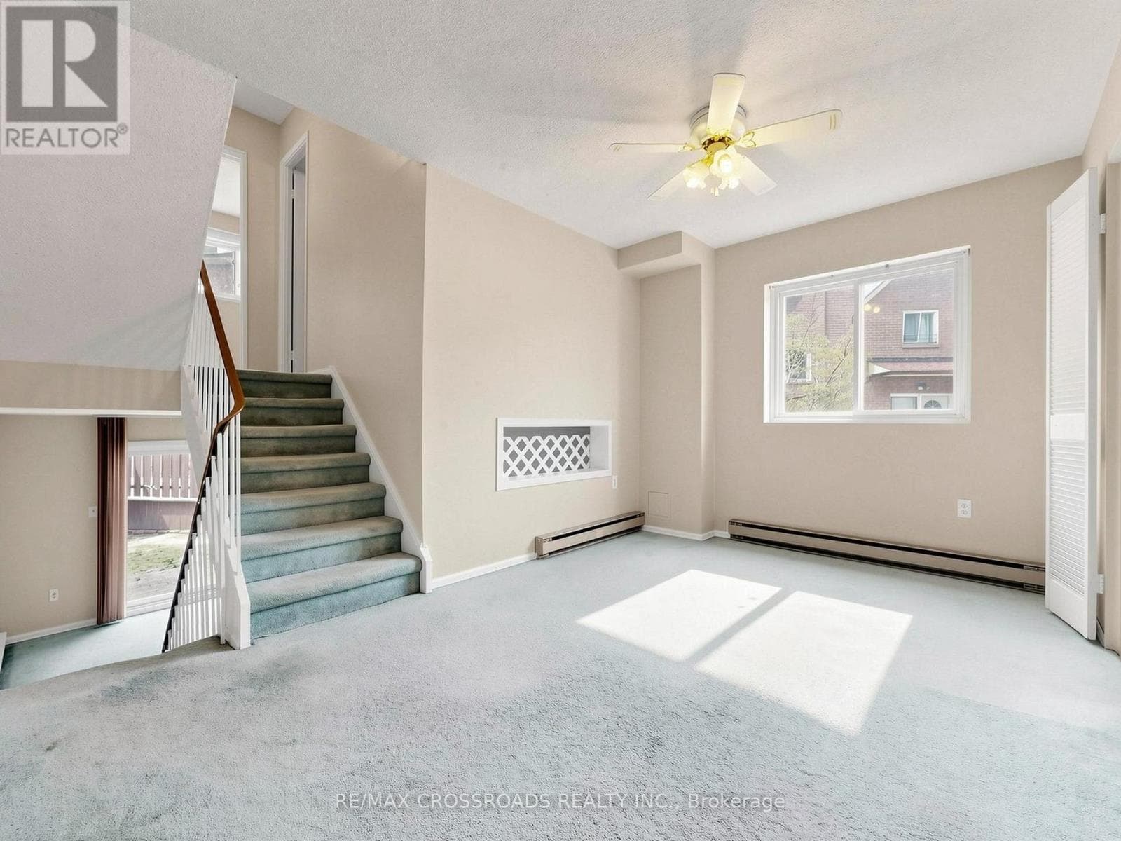 Corner condo townhouse in Scarborough Village with value-add renovation upside 3