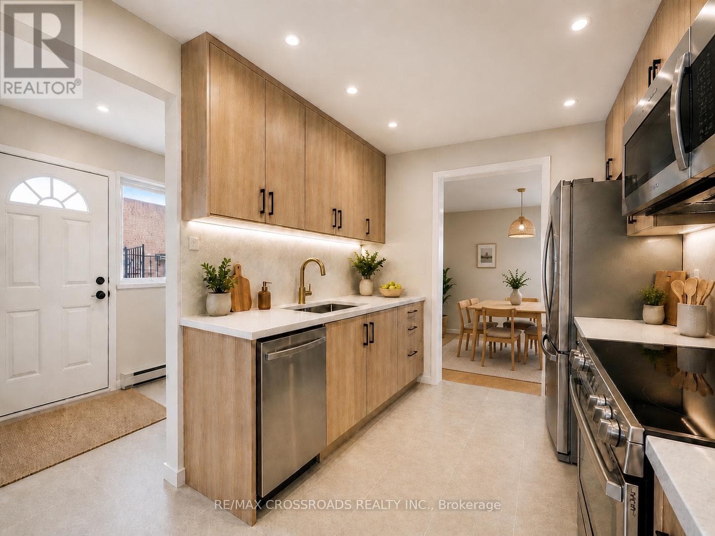 Corner condo townhouse in Scarborough Village with value-add renovation upside 7