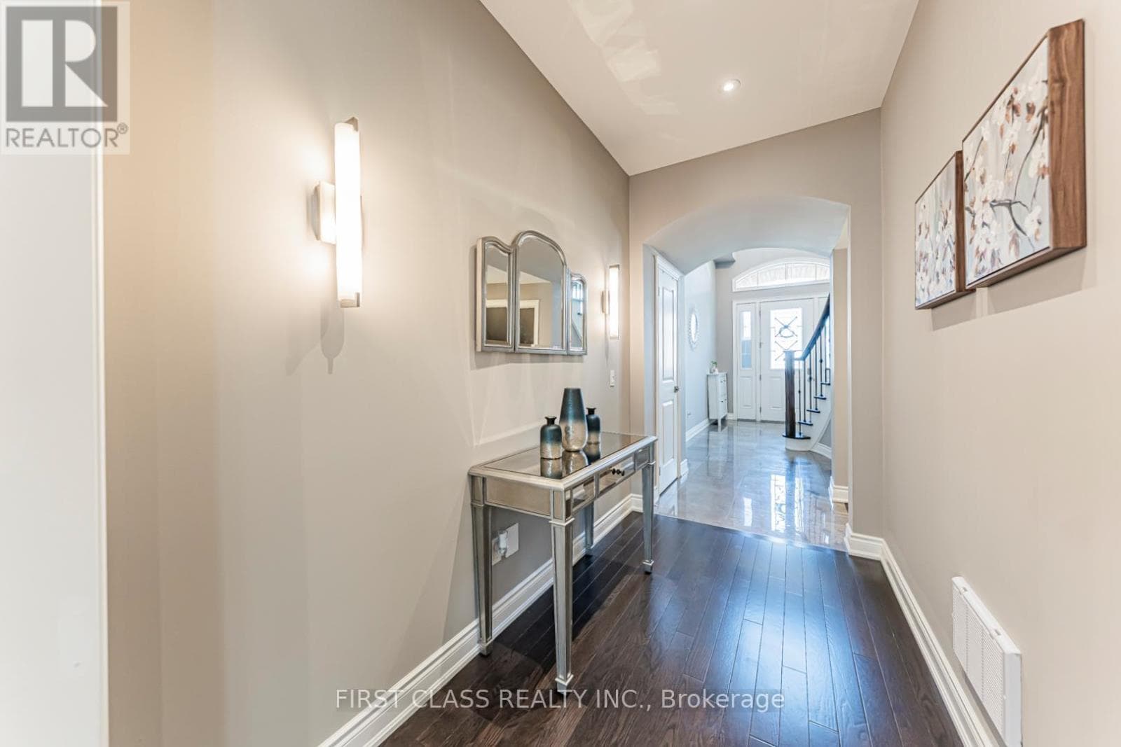 Rosehaven bungaloft in Oakville's Glenorchy with permitted plans for income suite 16