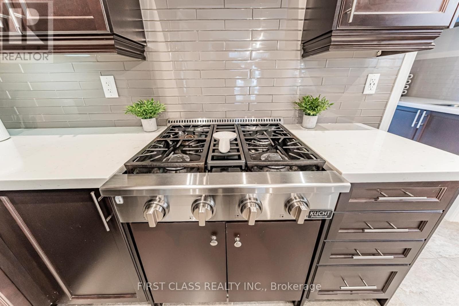 Rosehaven bungaloft in Oakville's Glenorchy with permitted plans for income suite 23