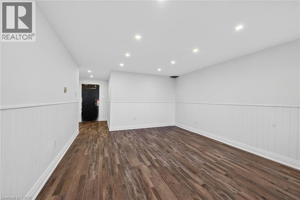 Renovated 2-bed corner condo in Kerr Village, steps to Lake Ontario, listed at $499,999 11