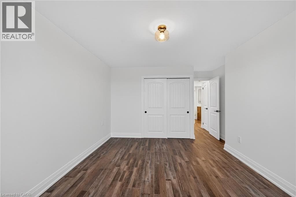 Renovated 2-bed corner condo in Kerr Village, steps to Lake Ontario, listed at $499,999 21