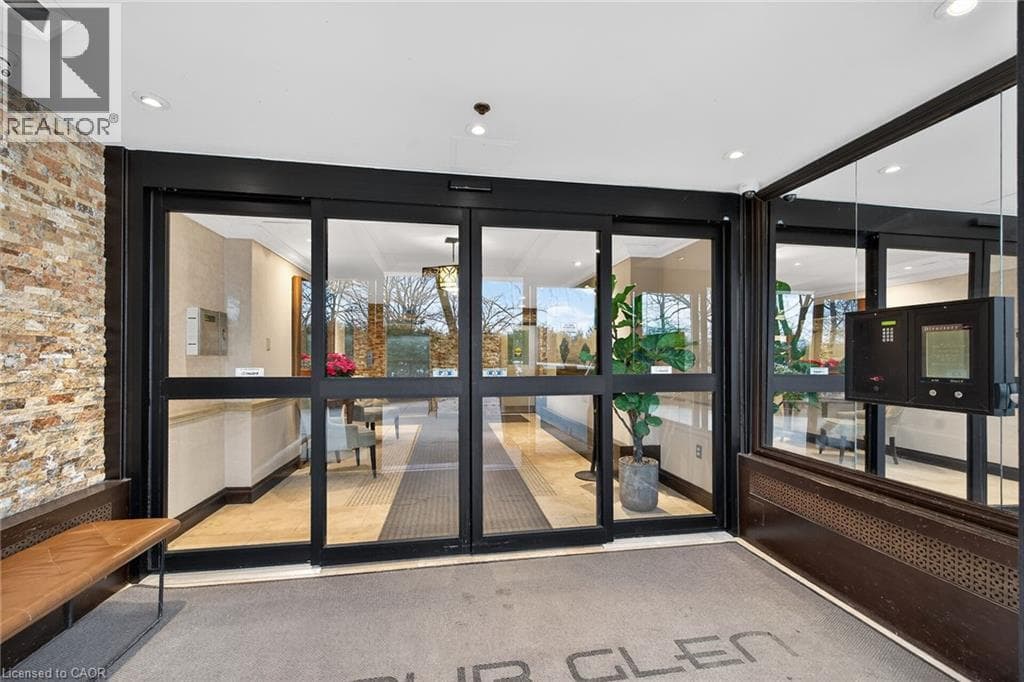Renovated 2-bed corner condo in Kerr Village, steps to Lake Ontario, listed at $499,999 32
