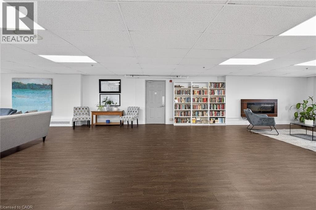 Renovated 2-bed corner condo in Kerr Village, steps to Lake Ontario, listed at $499,999 35