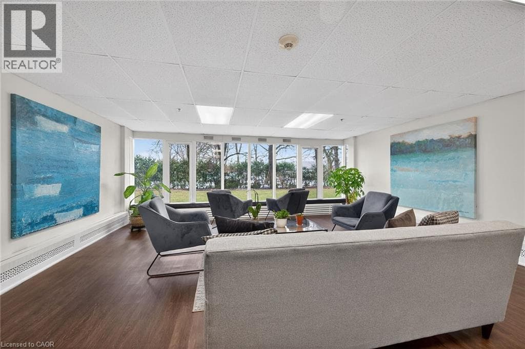 Renovated 2-bed corner condo in Kerr Village, steps to Lake Ontario, listed at $499,999 38