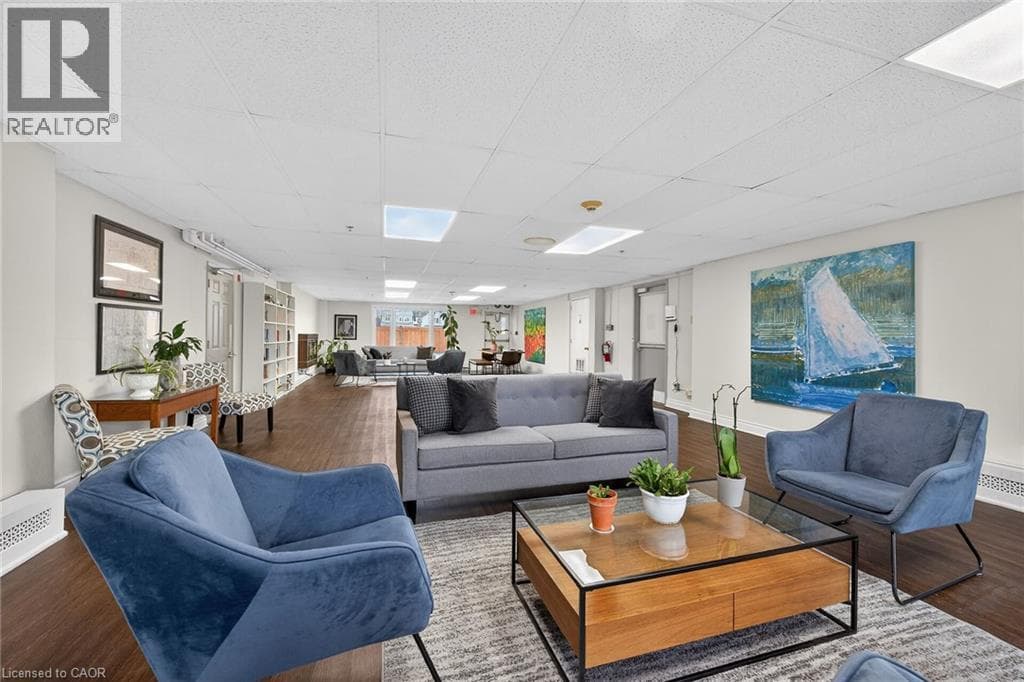 Renovated 2-bed corner condo in Kerr Village, steps to Lake Ontario, listed at $499,999 39