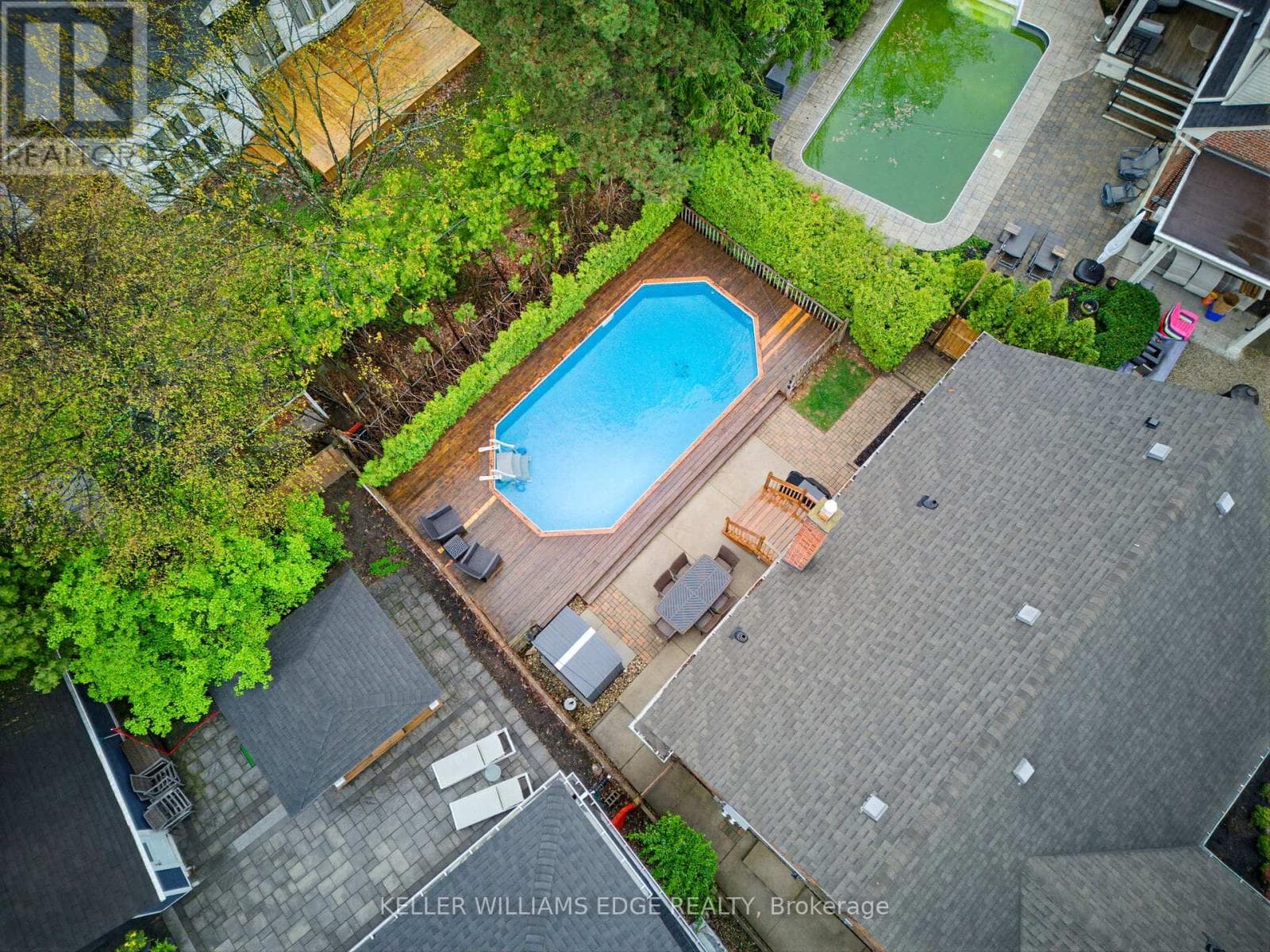 Renovated Burlington Brant detached with separate basement suite, walk to downtown 41