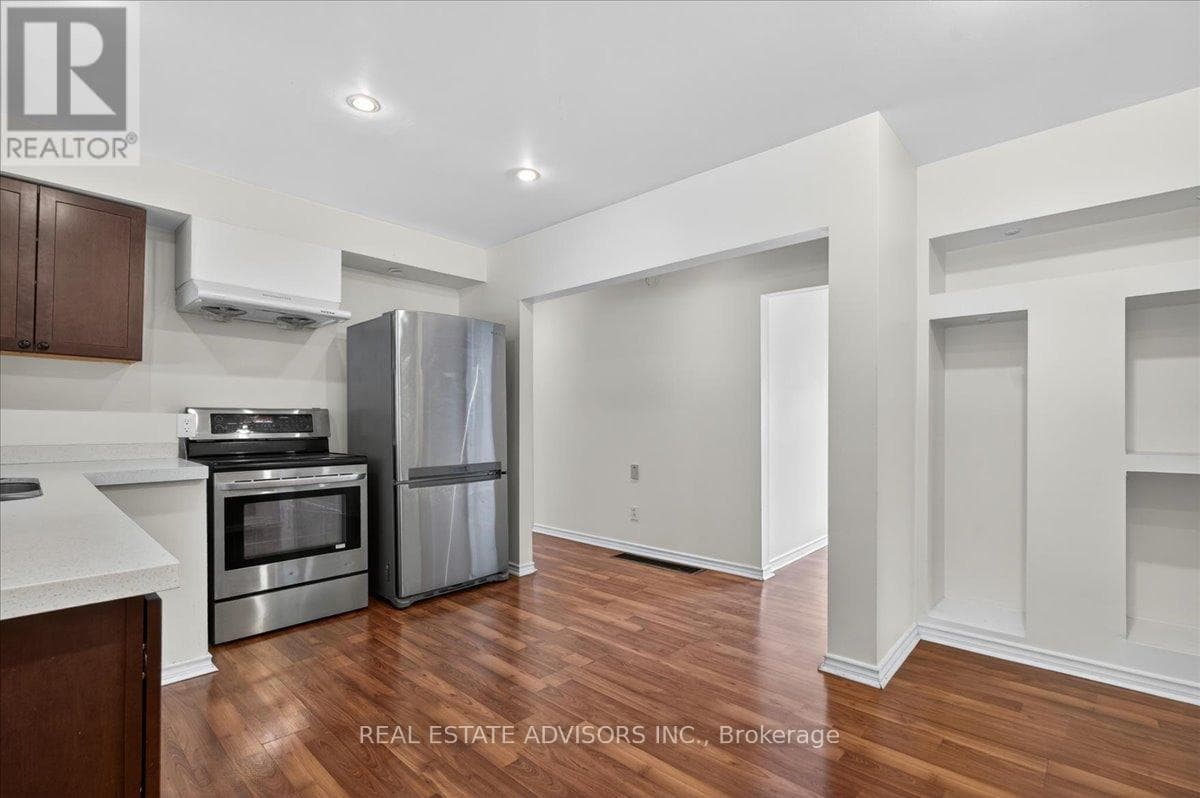 Large Brampton East bungalow with separate side entrance and second basement kitchen 13