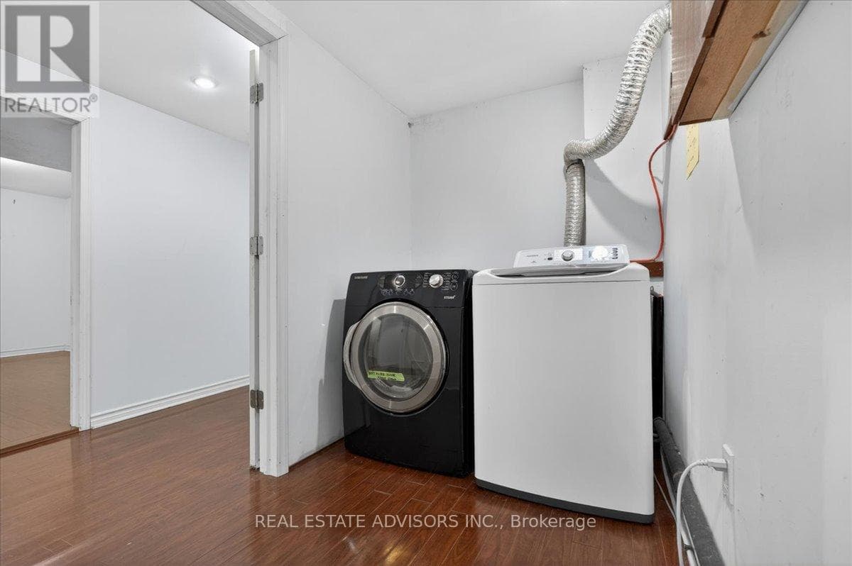 Large Brampton East bungalow with separate side entrance and second basement kitchen 29