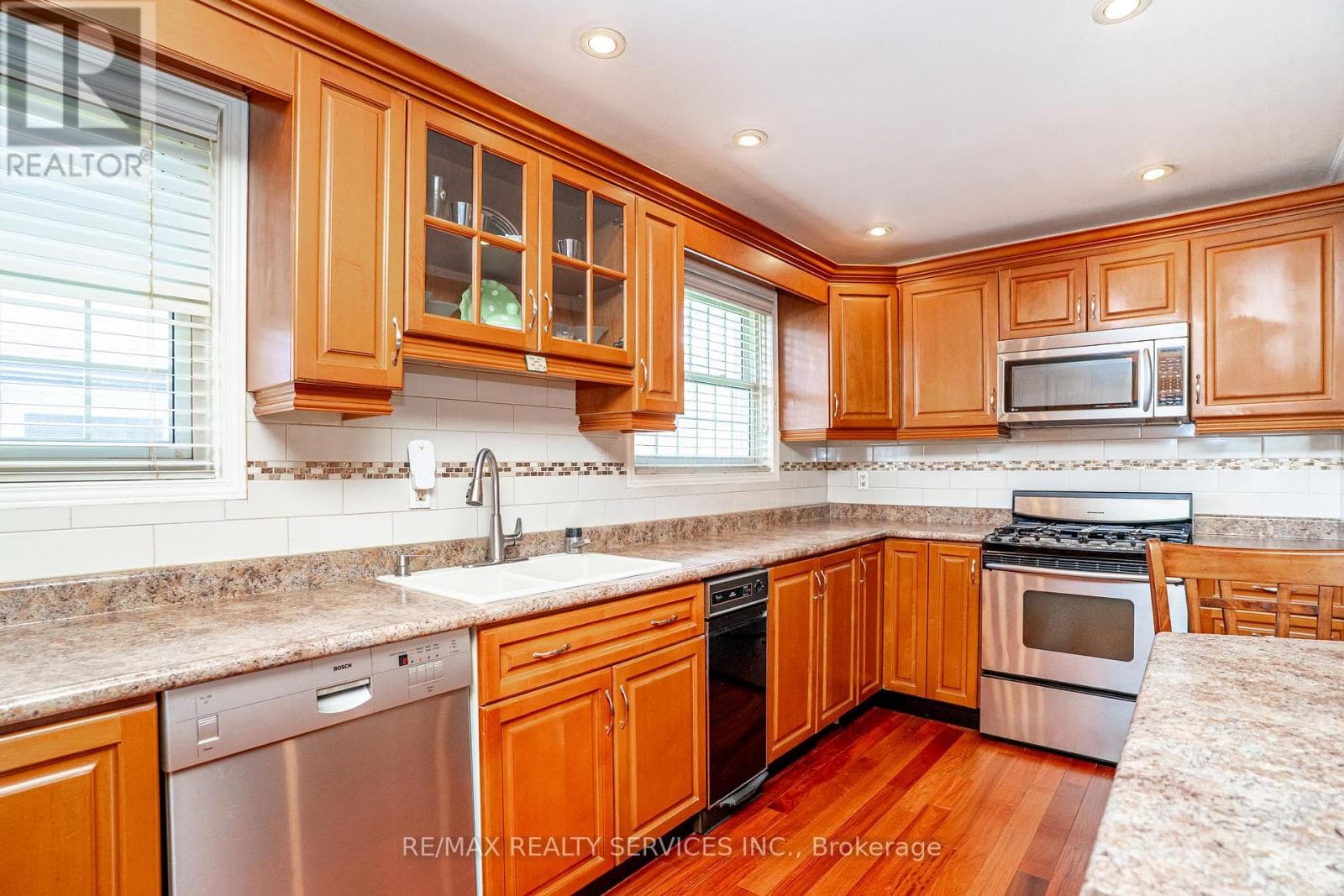 Renovated Brampton South bungalow with side entrance and finished basement, listed at $949,000 13