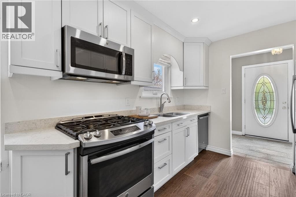 Brant Hills 4-level backsplit on 73-foot lot with in-law potential, listed at $1,050,000 11