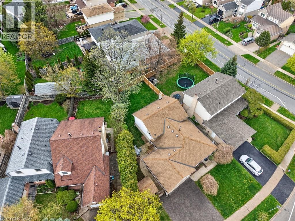 Brant Hills 4-level backsplit on 73-foot lot with in-law potential, listed at $1,050,000 43