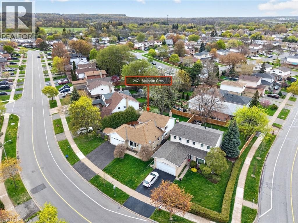 Brant Hills 4-level backsplit on 73-foot lot with in-law potential, listed at $1,050,000 45