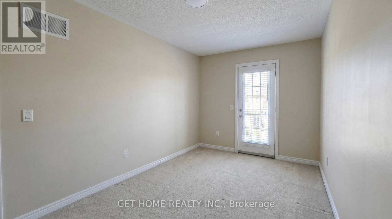 Credit Valley detached with legal 2-bed basement suite, steps to Mount Pleasant GO 11