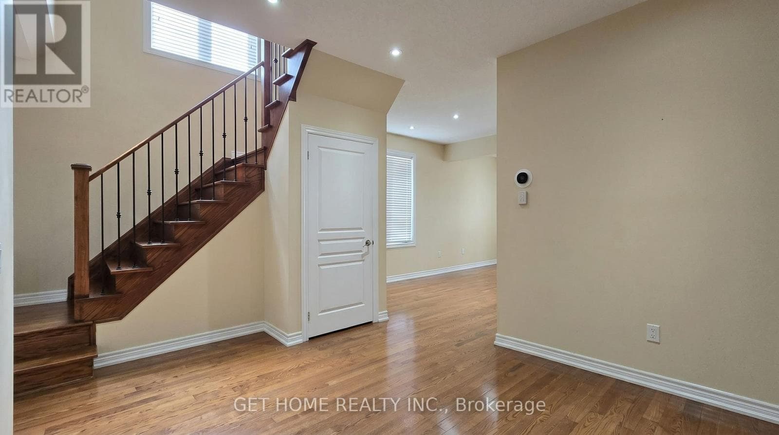 Credit Valley detached with legal 2-bed basement suite, steps to Mount Pleasant GO 2