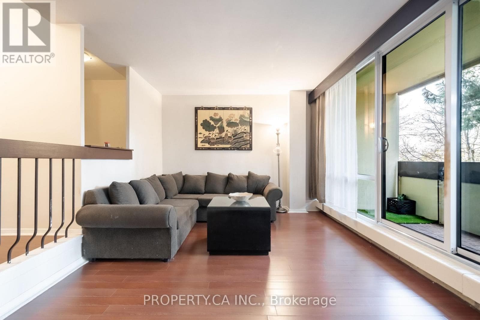 1,080 sqft 2-bed condo steps to Finch West LRT and York University, $489,000 22
