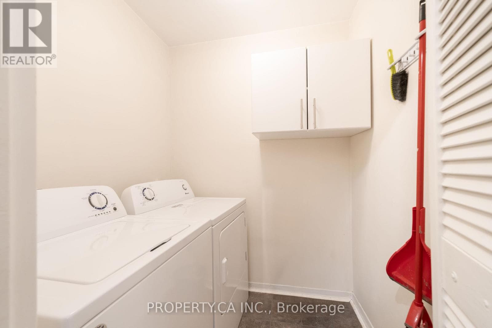 1,080 sqft 2-bed condo steps to Finch West LRT and York University, $489,000 26