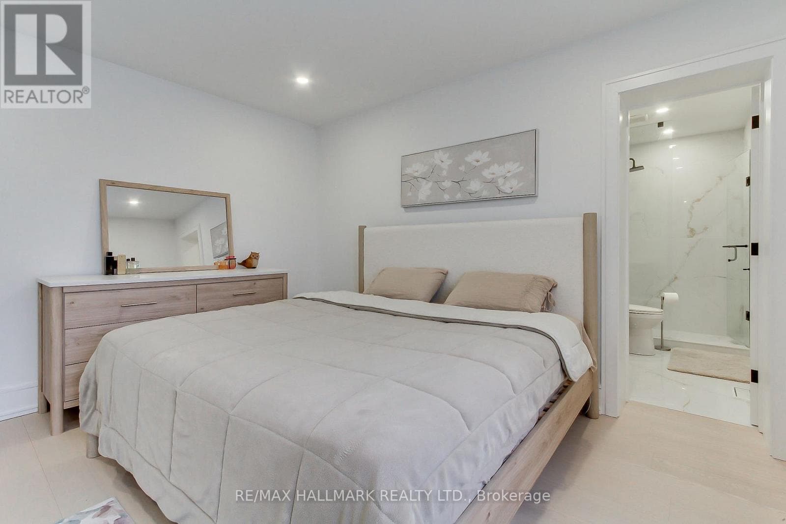 Property data unavailable; classification pinned to value_add pending listing details 21