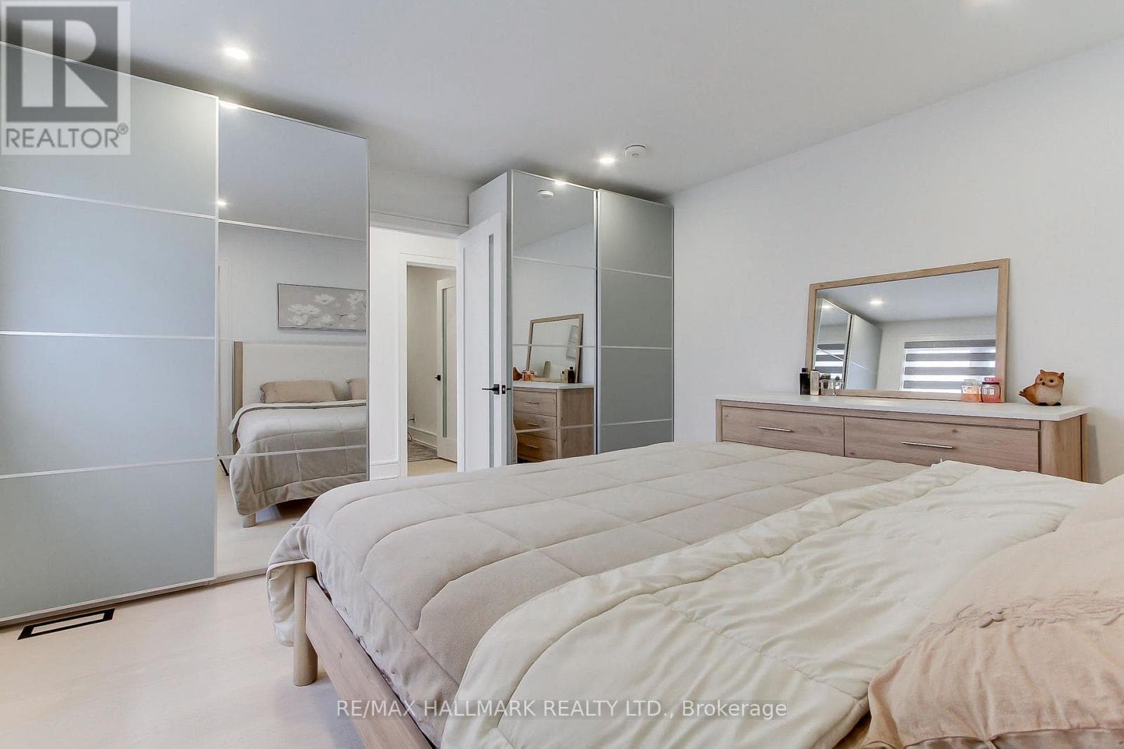Property data unavailable; classification pinned to value_add pending listing details 22