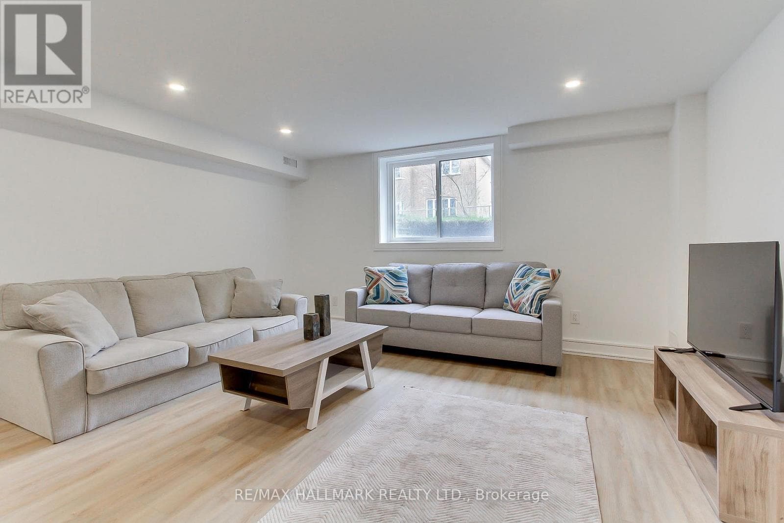 Property data unavailable; classification pinned to value_add pending listing details 39