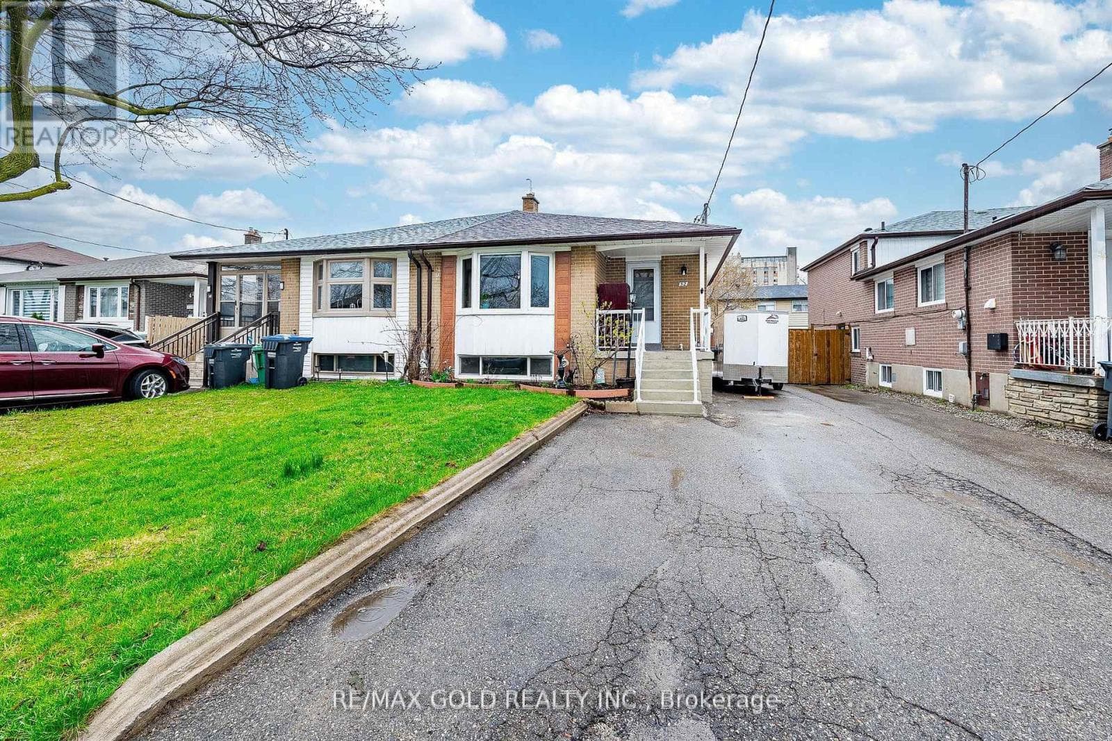 Brampton North 4-bed with separate side entrance and in-law suite potential at $699,900
