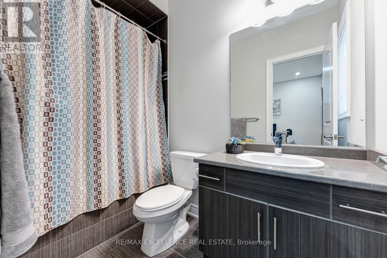 Northwest Brampton luxury detached with legal 2-bed basement and separate studio, listed at $1,599,999 18
