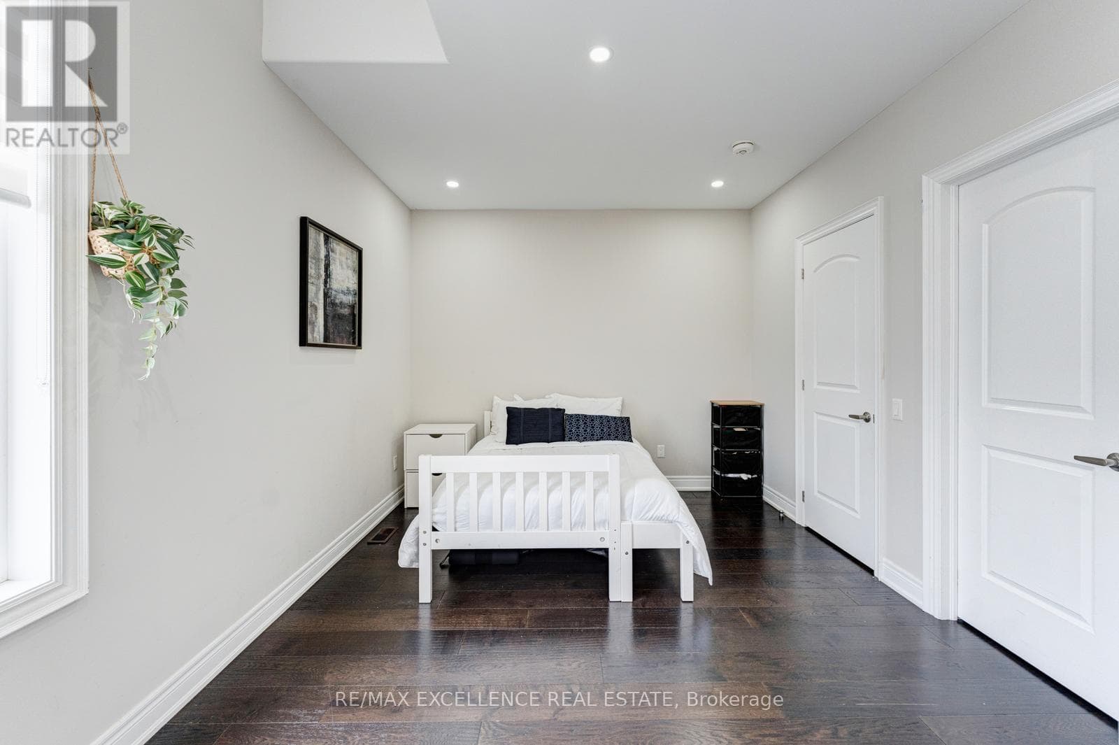 Northwest Brampton luxury detached with legal 2-bed basement and separate studio, listed at $1,599,999 21