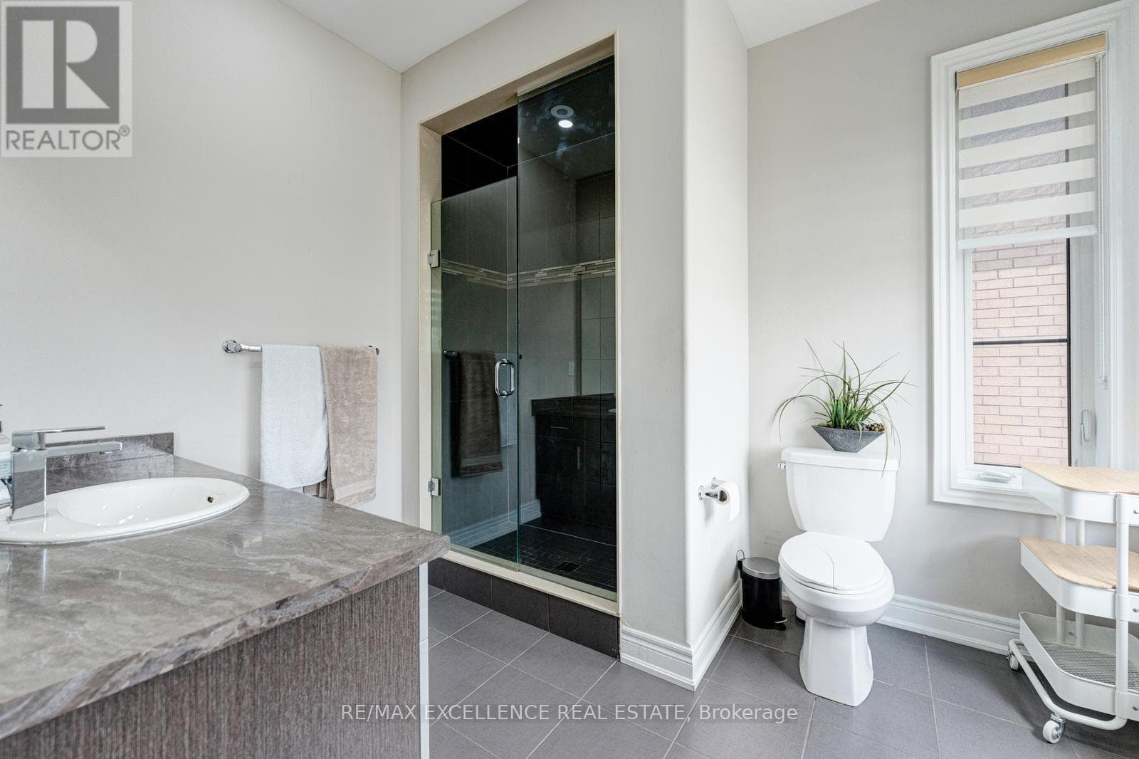 Northwest Brampton luxury detached with legal 2-bed basement and separate studio, listed at $1,599,999 22