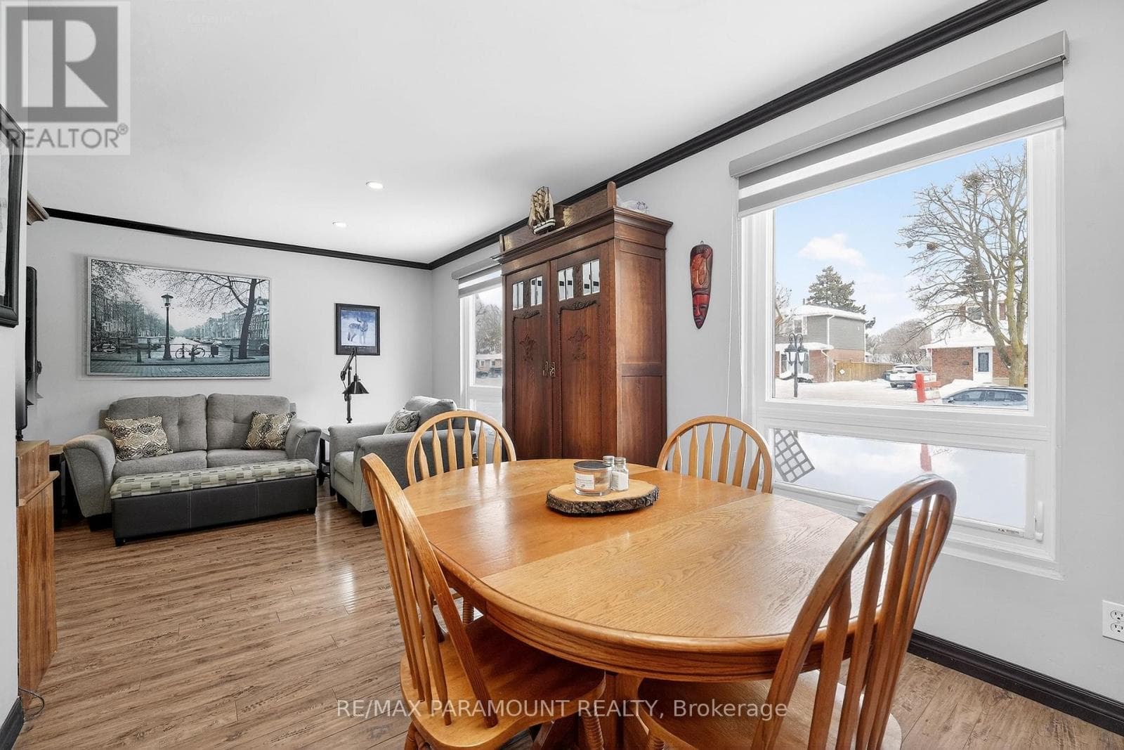 Renovated Madoc bungalow on 50 x 100 lot with separate-entrance finished basement 13