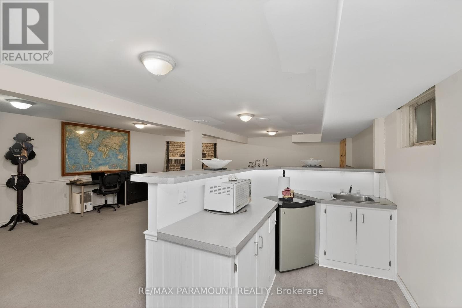 Renovated Madoc bungalow on 50 x 100 lot with separate-entrance finished basement 30