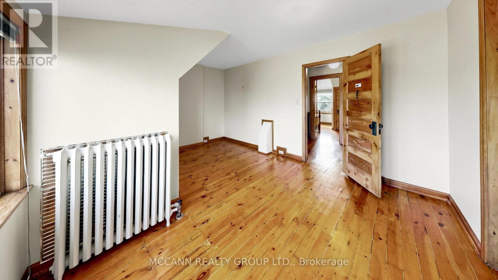 Sheldrake Blvd 50x150 lot in Mount Pleasant East: renovation or two-lot redevelopment play at $2,875,000 30