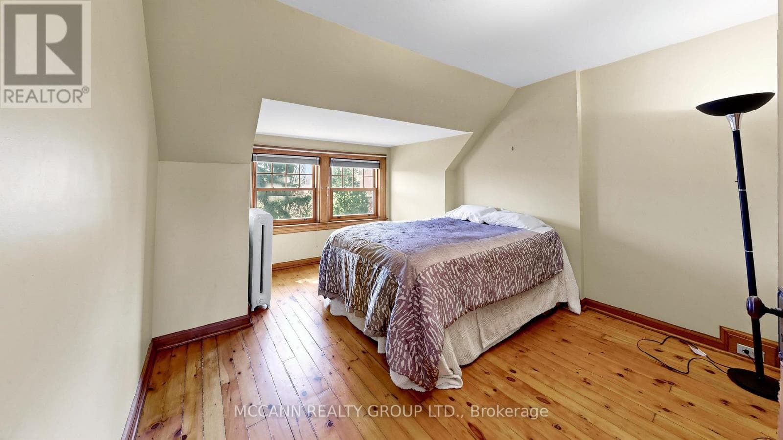 Sheldrake Blvd 50x150 lot in Mount Pleasant East: renovation or two-lot redevelopment play at $2,875,000 31