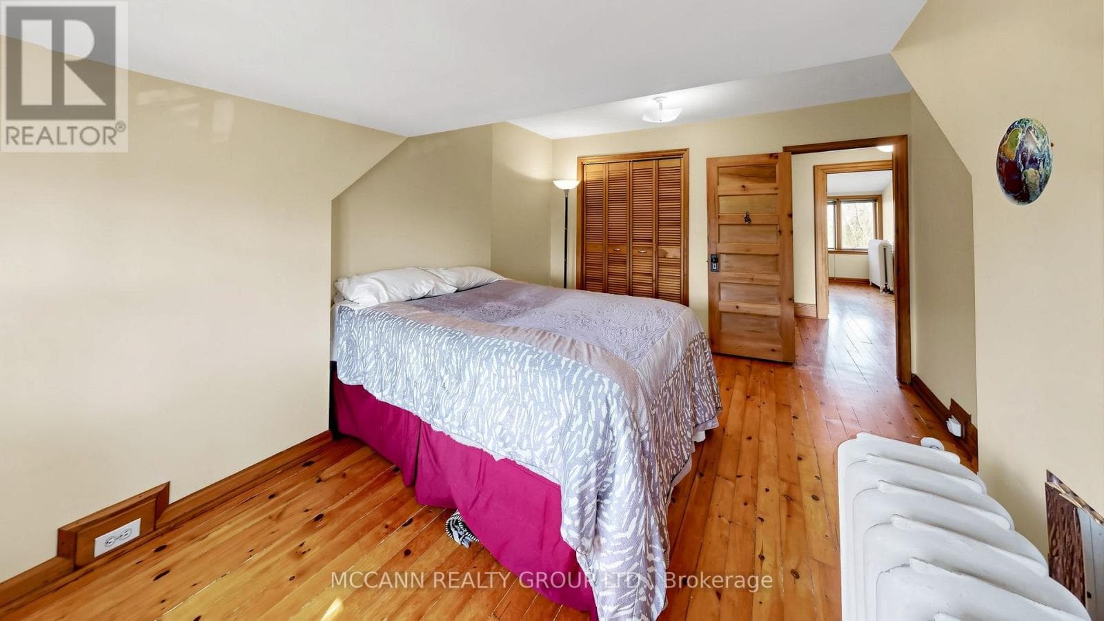 Sheldrake Blvd 50x150 lot in Mount Pleasant East: renovation or two-lot redevelopment play at $2,875,000 32