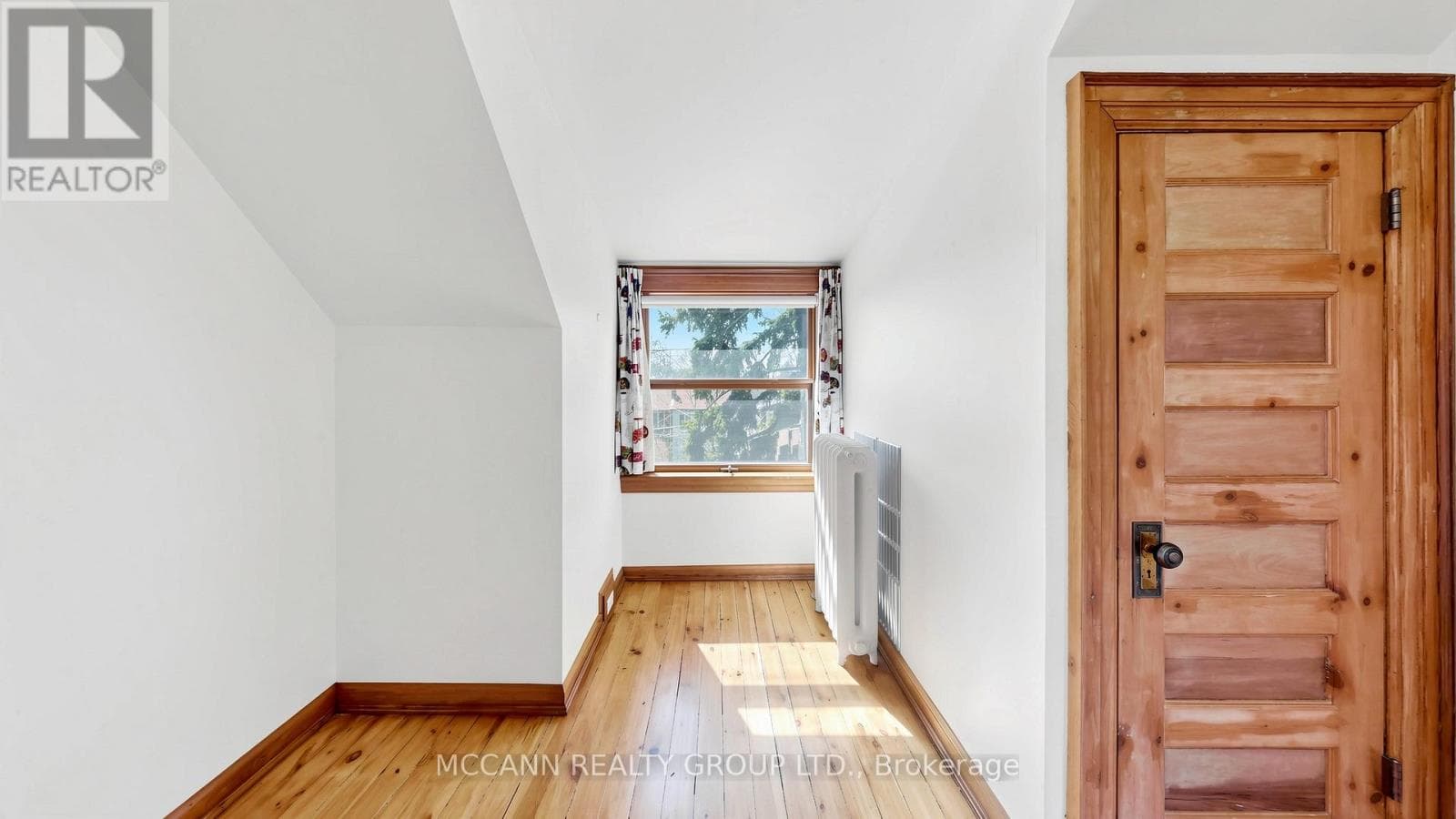 Sheldrake Blvd 50x150 lot in Mount Pleasant East: renovation or two-lot redevelopment play at $2,875,000 35