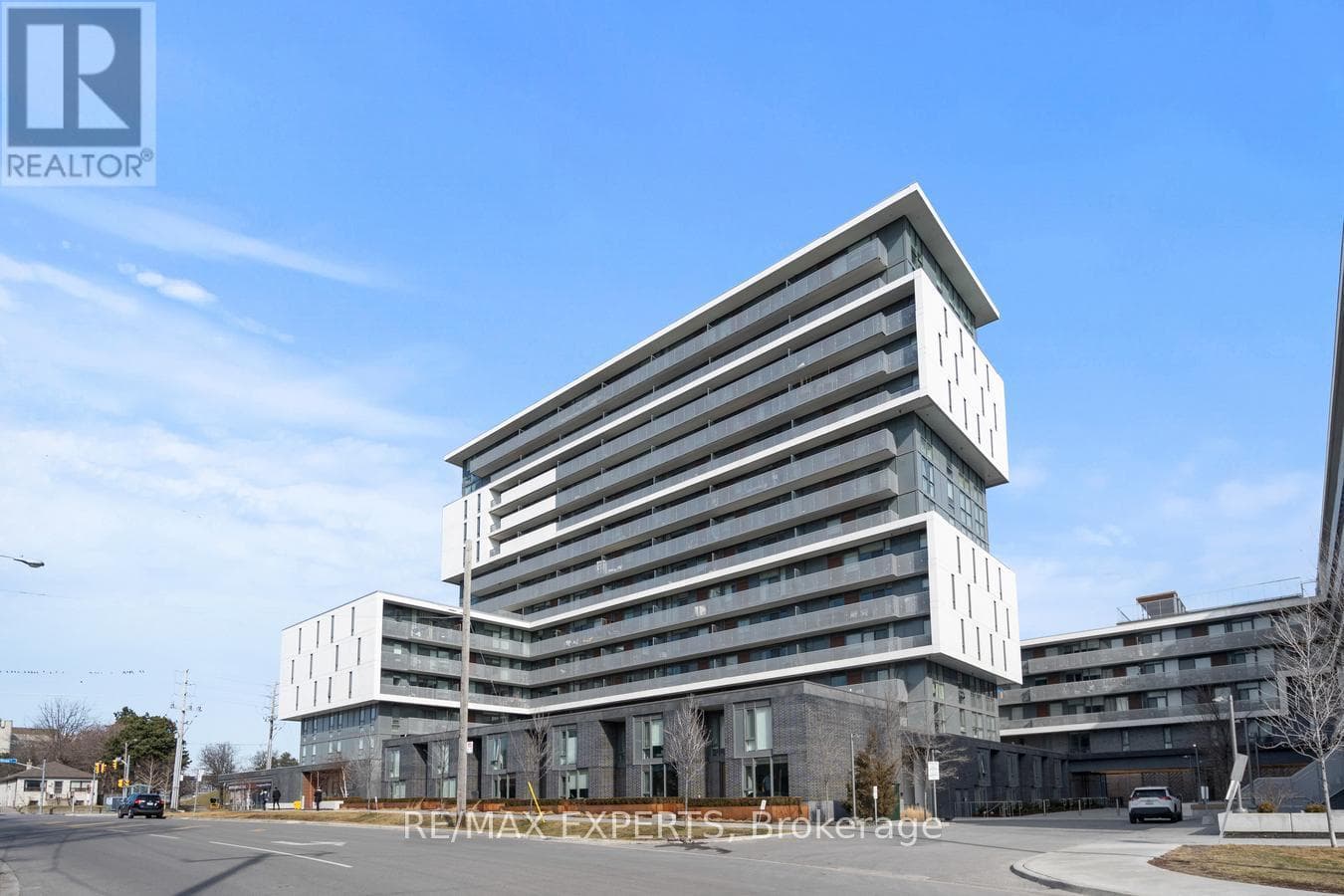Yorkdale-Glen Park 1-bed condo at 160 Flemington, steps to subway and Yorkdale Mall