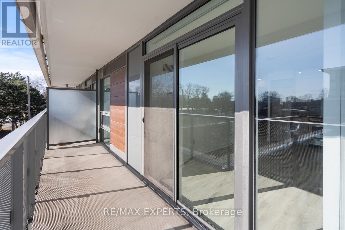 Yorkdale-Glen Park 1-bed condo at 160 Flemington, steps to subway and Yorkdale Mall 24
