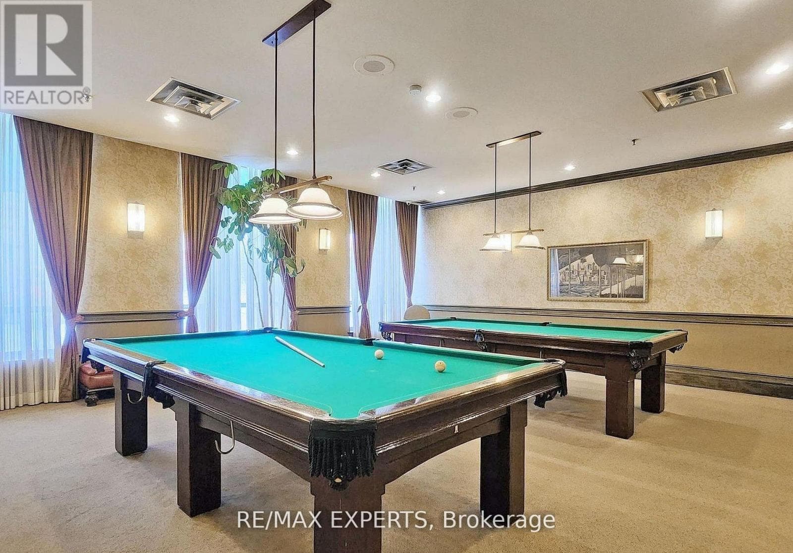 All-inclusive 1+Den in gated Tridel community at Bonis Ave, $398,000 with 4.53% cap rate 29