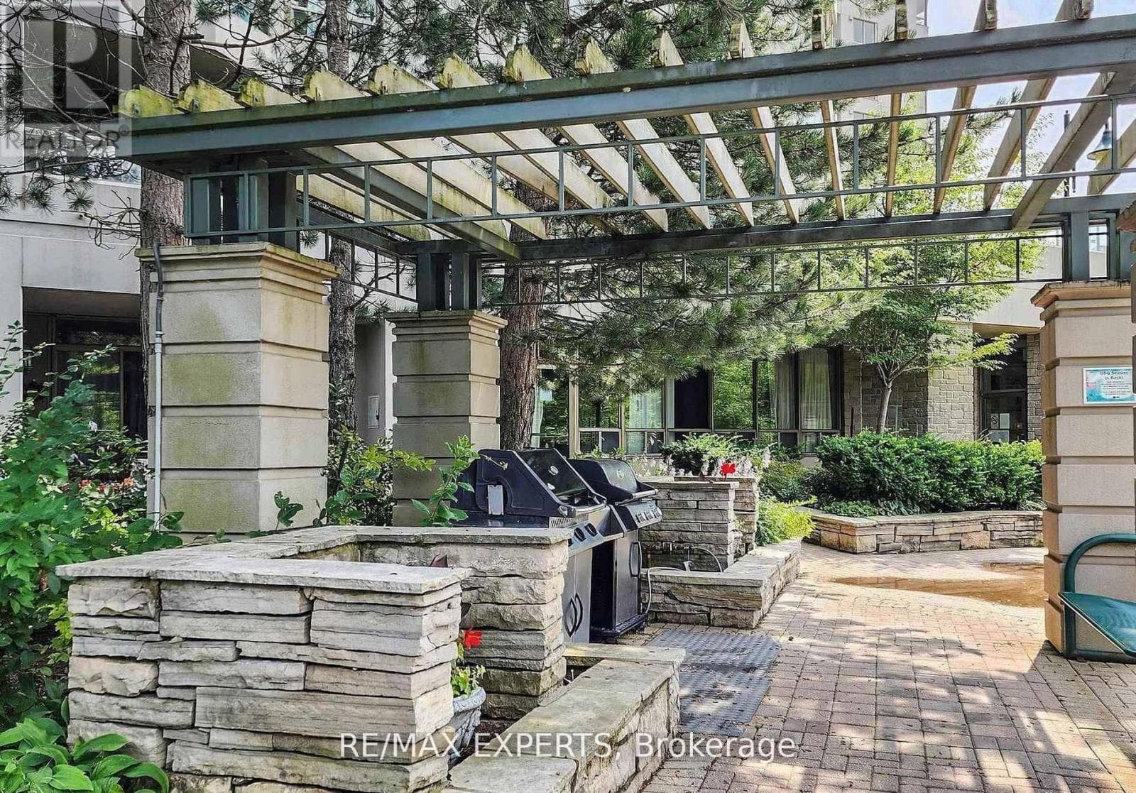 All-inclusive 1+Den in gated Tridel community at Bonis Ave, $398,000 with 4.53% cap rate 34