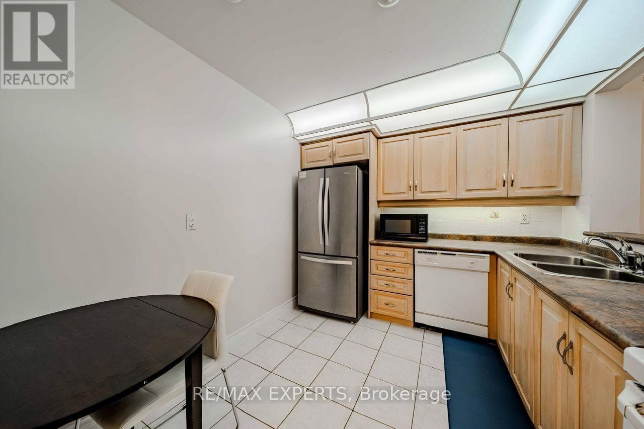 All-inclusive 1+Den in gated Tridel community at Bonis Ave, $398,000 with 4.53% cap rate 6
