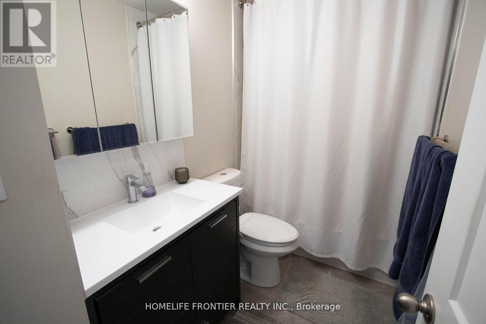 Renovated Malvern 3+2 Bungalow with Basement Suite, Deep 150 ft Lot Near UTSC and Hwy 401 11