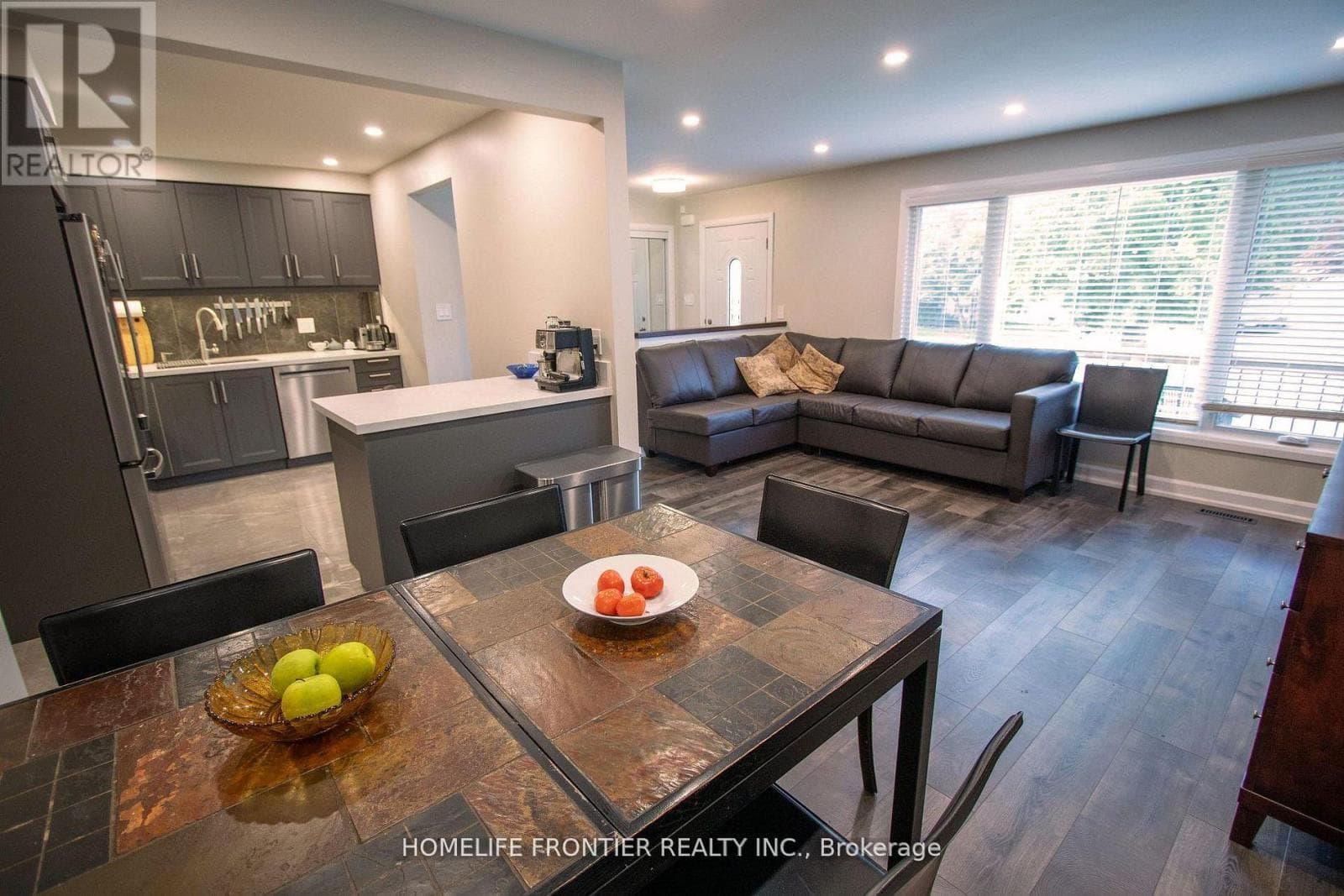 Renovated Malvern 3+2 Bungalow with Basement Suite, Deep 150 ft Lot Near UTSC and Hwy 401 2