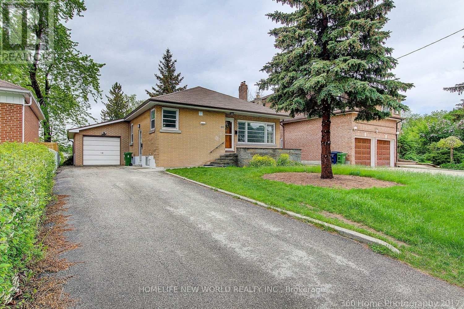 Renovated Yonge & Finch bungalow on 50 x 151 ft lot with in-law suite potential 2