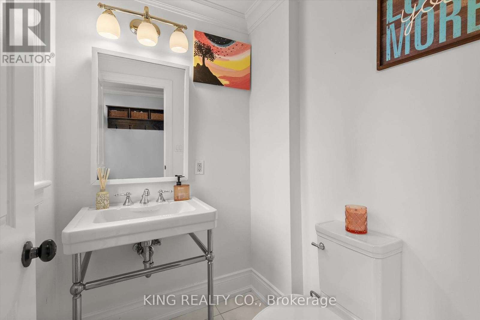 Detached Oakwood Village 4-bed with legal-style basement suite on 125-foot L-shaped lot 14