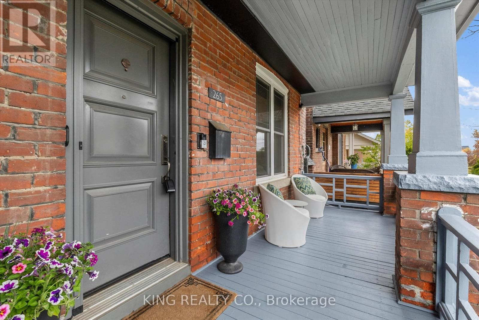 Detached Oakwood Village 4-bed with legal-style basement suite on 125-foot L-shaped lot 3