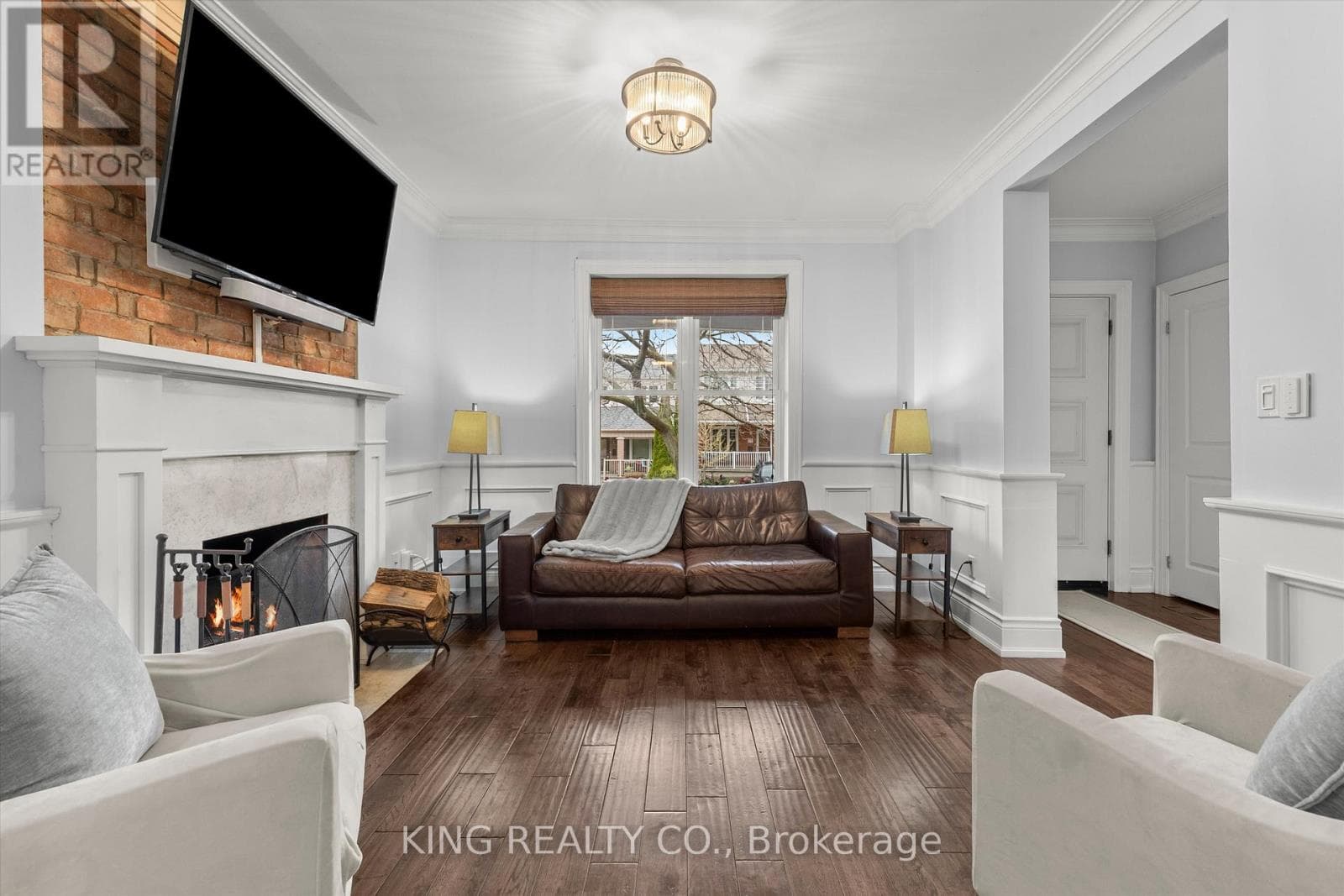 Detached Oakwood Village 4-bed with legal-style basement suite on 125-foot L-shaped lot 6